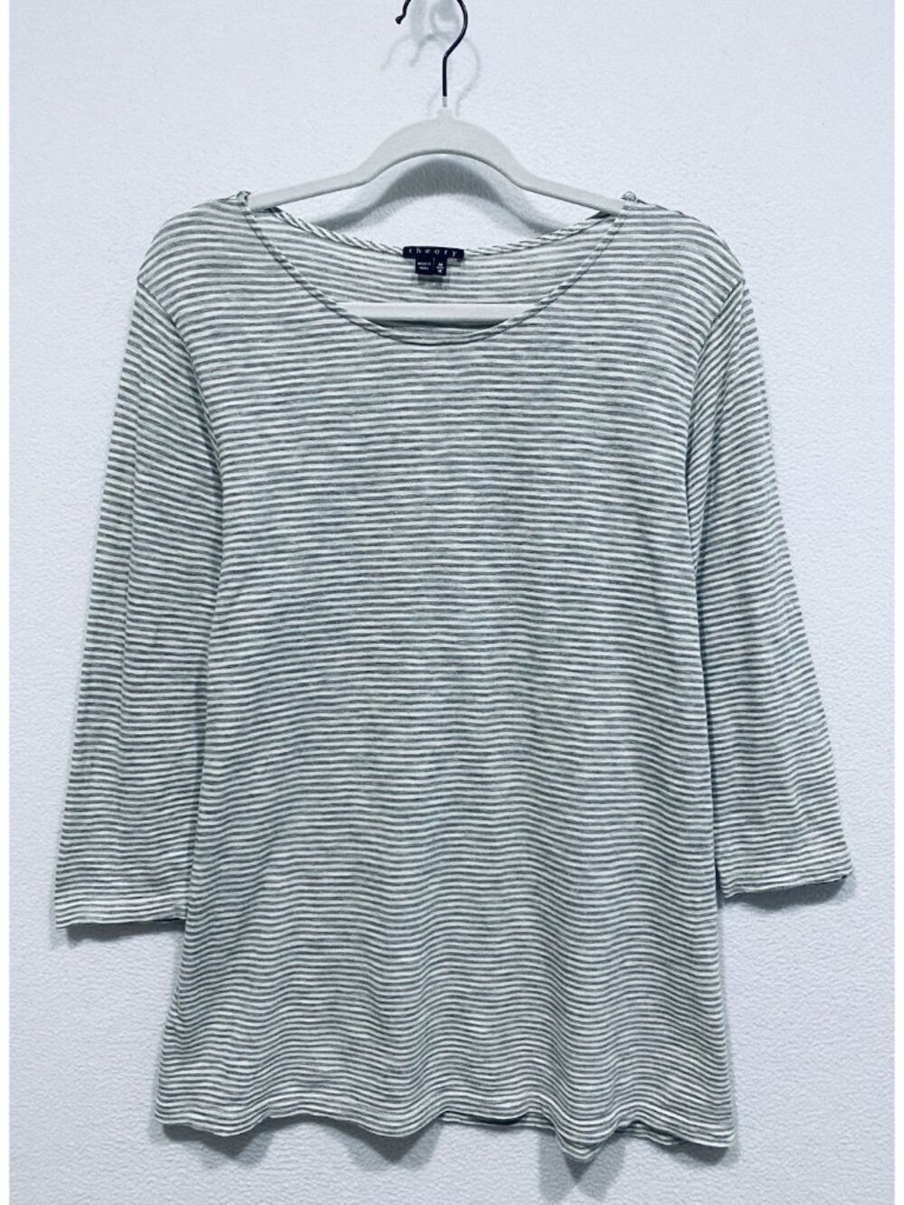 Theory Top Womens Medium Gray Striped Tee 3/4 Sleeve Nautical Preppy Beachy